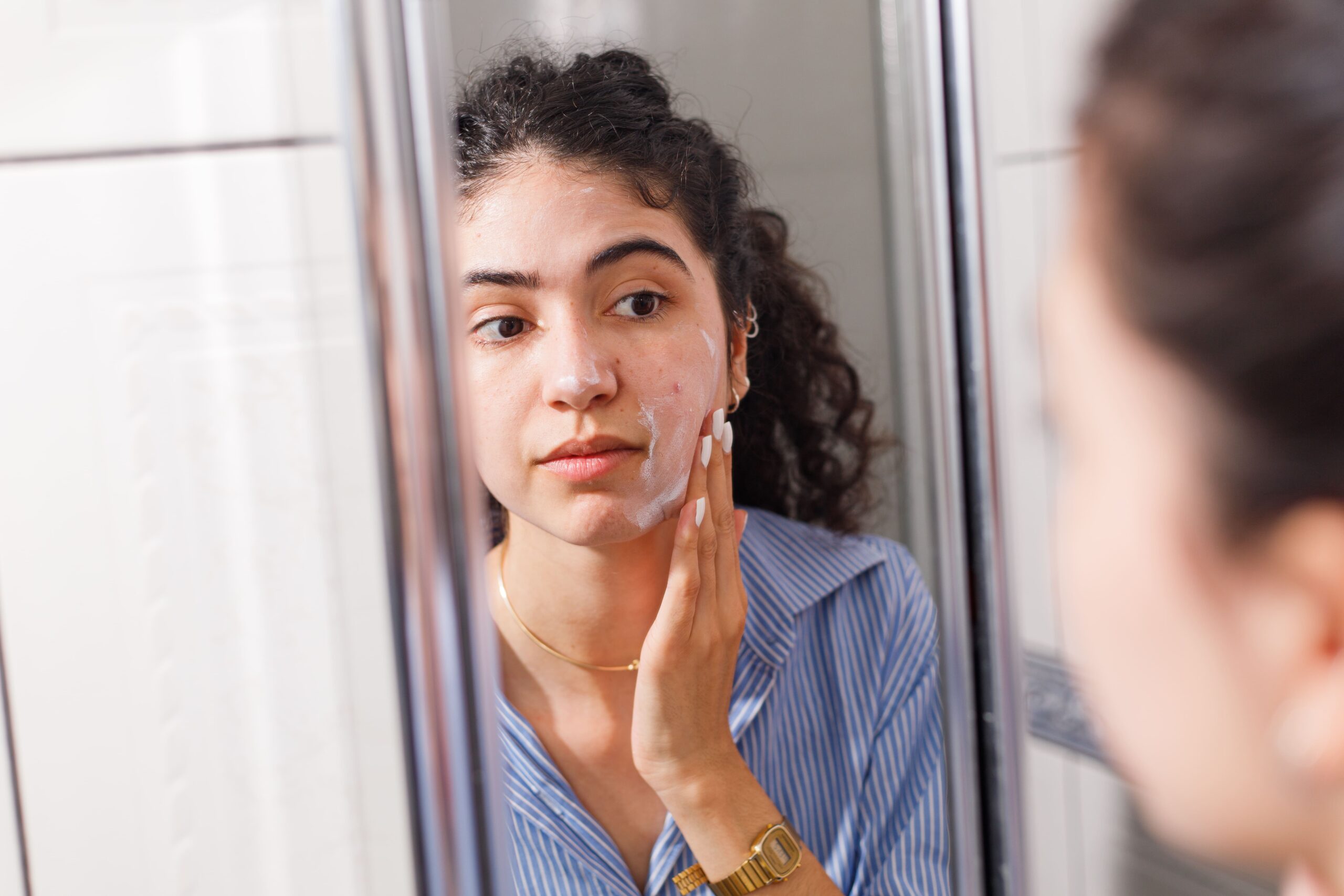 Mitos e verdades sobre pele oleosa: o que realmente funciona?