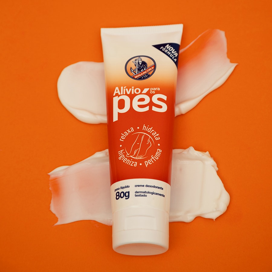 produto Alívio para os Pés Minancora em cima do produto aplicado